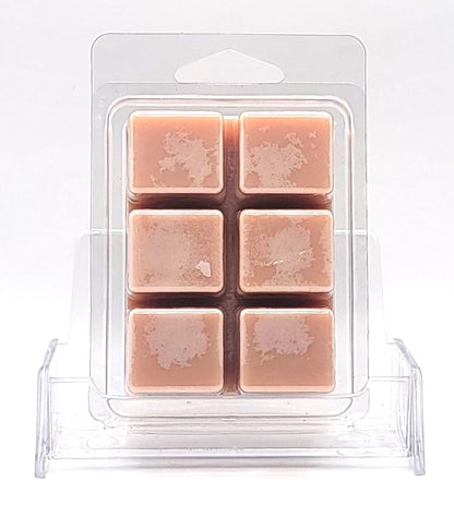 Western-inspired soy wax melt featuring cedarwood, musk, and amber wood