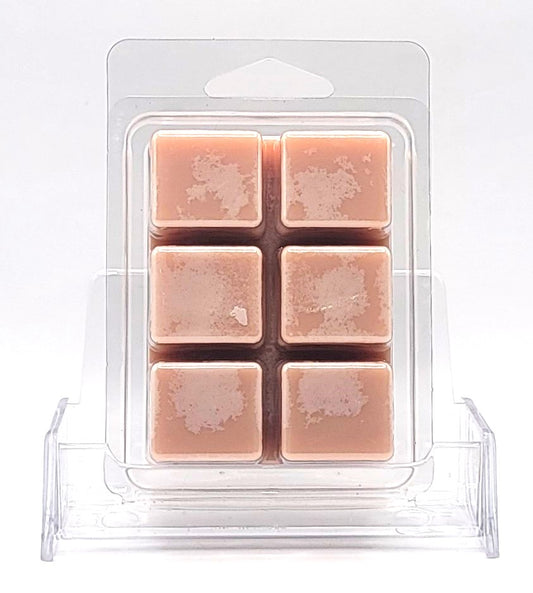 Western-inspired soy wax melt featuring cedarwood, musk, and amber wood
