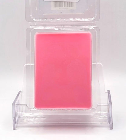 Sweet and nostalgic cotton candy-scented wax melt for home ambiance