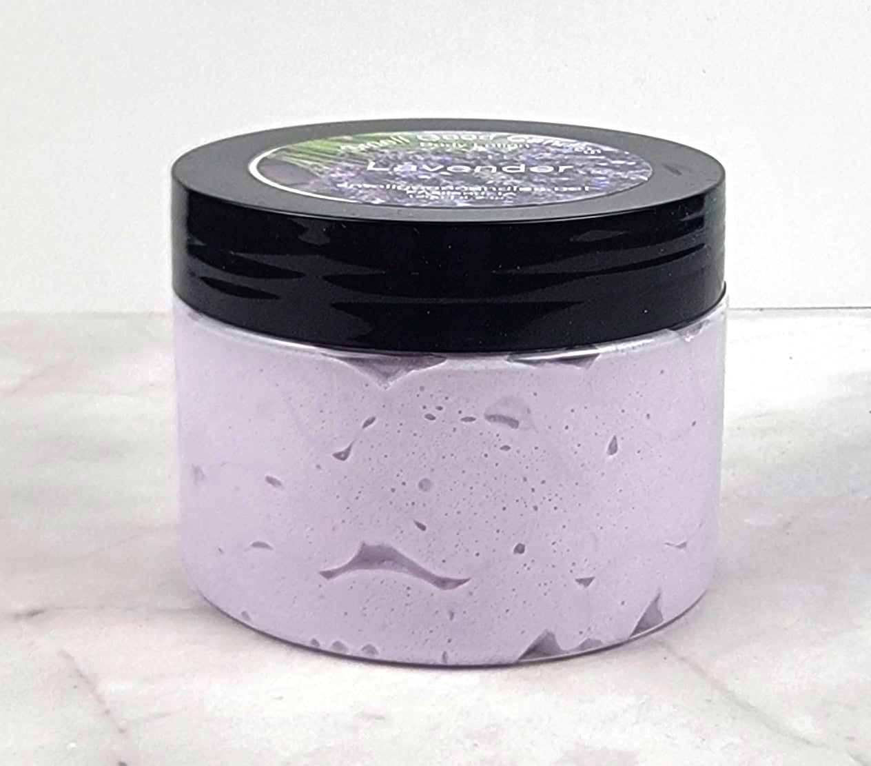 Fast-absorbing lightweight lavender lotion