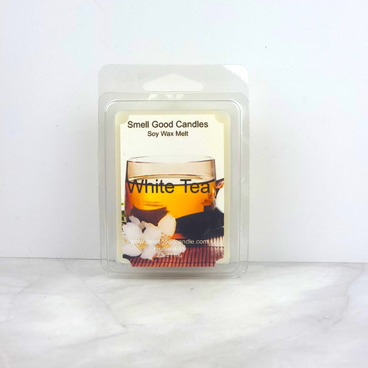 White Tea Soy Wax Melt with delicate white tea, white pepper, and musky amber for a calming, spa-like fragrance.